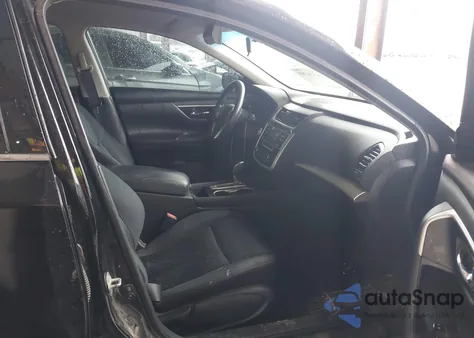 2018 Nissan Altima 2.5 Sv z USA, uszkodzony, nr VIN 1N4AL3AP8JC123978